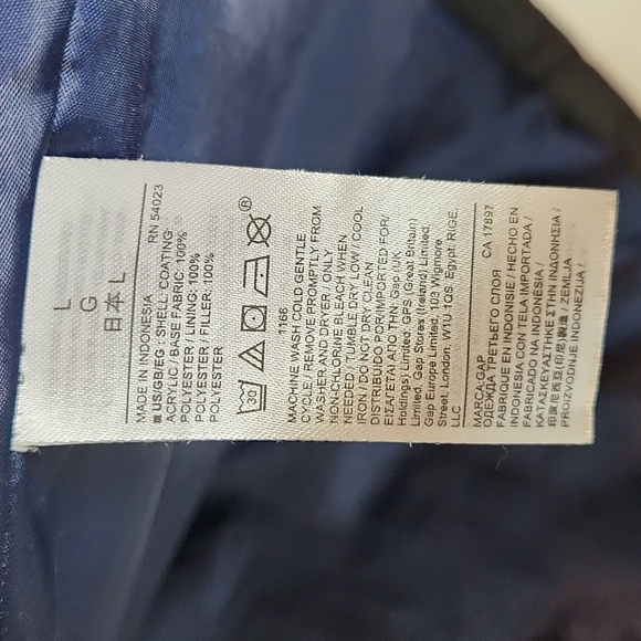 Gap black puffer vest polyester large fall winter layers - Picture 7 of 11